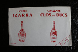 BU/4 - Buvard - Publicité - Liqueur  Izarra - Armagnac Clos Des Ducs  /  22x14 Cm - Liqueur & Bière