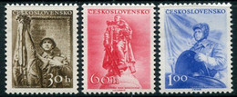 CZECHOSLOVAKIA 1956 Defence Exhibition MNH / **.  Michel 962-64 - Unused Stamps