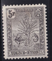 MADAGASCAR - YVERT N° 77 * MLH  - COTE 2022 = 110 EUROS - - Unused Stamps