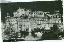 Wien; Staatsoper Mit Festbeleuchtung - Gelaufen. (PAG - Wien) - Ringstrasse