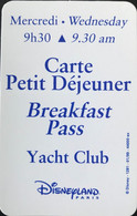 FRANCE  -  DisneyLAND Paris  -  Carte Petit Déjeuner  -  Blanc  - Mercredi - 9h30 - Passaporti  Disney
