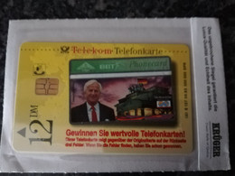DUITSLAND/ GERMANY  CHIPCARD / CARD ON CARD       / 12 DM  CARD / S127  MINT  CARD     **6200** - K-Serie : Serie Clienti