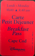 FRANCE  -  DisneyLAND Paris  -  Carte Petit Déjeuner  -  Rouge  -  Lundi - 8h40 - Passeports Disney