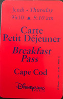 FRANCE  -  DisneyLAND Paris  -  Carte Petit Déjeuner  -  Rouge  -  Jeudi - 9h10 - Passaporti  Disney