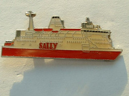 PIN'S SALLY -  COMPAGNIE MARITIME - Bateaux