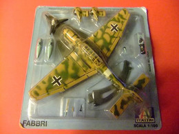 AVION  JU 87 B STUKA - AVION DE COMBATE (metal) - Airplanes & Helicopters