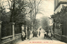 Le Pré St Gervais * Rue Et La Villa * Villageois - Le Pre Saint Gervais