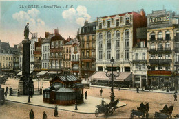 Lille * Grand Place * Attelage * Grand Café Bellevue * Commerces Magasins - Lille