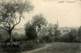 Lassay * Chemin Et Vue Générale Sur Le Village - Lassay Les Chateaux