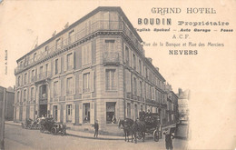 CPA 58 NEVERS GRAND HOTEL BOUDIN RUE DE LA BANQUE ET RUE DES MERCIERS - Nevers