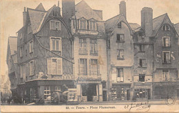 Tours     37             Place Plumereau. Commerces       N°40      (voir Scan) - Tours