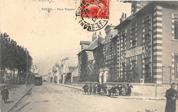 Tours     37        Place Velpeau . Ecole De Garçons . Tramway        (voir Scan) - Tours