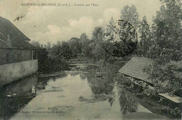 Mézières En Drouais * Lavoirs Sur L'eure * Thème Lavoir Laveuse - Andere & Zonder Classificatie