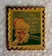 Pin's "Ton Souffle C'est Ta Vie " Coureur - Athletics