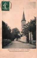 Ste Hermine : Avenue De L'église, Place De La Liberté Et Entrée Du Château - Sainte Hermine