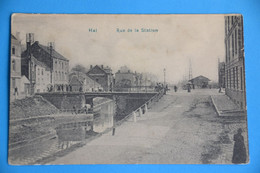 Hal 1910: Rue De La Station, Belle Animation - Halle