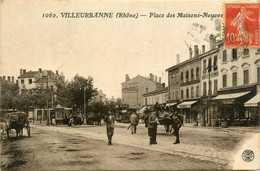 Villeurbanne * La Place Des Maisons Neuves* Tramway Tram * Attelage - Villeurbanne