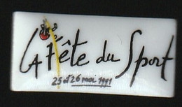 72909-Pin's..la Fete Du Sport.porcelaine.signé Thosca Limoges. - Athletics