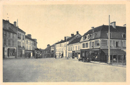 78-MAULE-PLACE DU GÉNÉRAL-DE-GAULLE - Maule