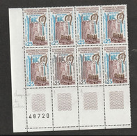 Variété N° 1566 Deux Timbres Avec Trés Peux De Bleu Dont Un Quasiment Gris Dans Un Bloc De Huit , Unique Signe Calves - Unused Stamps