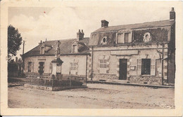 1948 - EPINEUIL-le-FLEURIEL - La Poste Et Le Monument - Otros Municipios