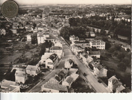 27 -Très Belle Carte Postale Semi Moderne Dentelée De  THIVIERS Vue Aérienne - Thiviers