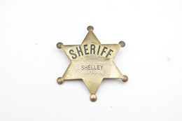 Vintage TIN TOY : Maker Unknown - Cowboy, Sheriff Shelly Badge Star - 4 Cm - Taiwan ROC - 1970's - - Collectors Et Insolites - Toutes Marques