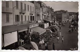 83 : Saint-Tropez : Le Quai ( Cpsm.P.F. ) - Saint-Tropez