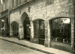 Lyon 5ème * Devanture Antiquaire GENTY Ou GENLY , 29 Rue St Jean * Cachet à Sec Photographe E. PERNES * Antiquités - Lyon 5