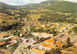 88-SAULXURES-SUR-MOSELOTTE- LA PLACE DELATTRE DE TASSIGNY LE MONUMENT - Saulxures Sur Moselotte