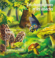 2 Feuillets Neufs Du Niger, Champignon, Mushroom Pilze Setas - Champignons