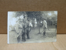 GUERRE 1914-18 Carte Photo Revue Soldats Du 208ème Infanterie - War 1914-18