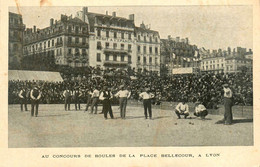 Lyon * 2ème * Place Bellecour * Au Concours De Boules * Pétanque Jeu De Boule * Crédit à L'épargne - Lyon 2