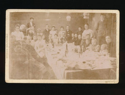 ##R - Photographie Photo 19° Sépia Sur Carton - Belle Photo Grand Repas Familial - Anciennes (Av. 1900)