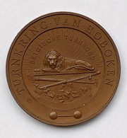 Oude Medaille Old Medal 1895 Turnfeest Te Hoboken Turnkring Belgische Turnbond - Tokens Of Communes