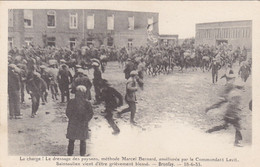 80 - BRAY Sur Somme : Révolte Paysanne Ferme De Bronfay - 1933 (1) - Dressage (sic) Des Paysans. - Demonstrationen