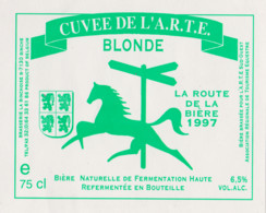 ETIQUETTE  De LA BRASSERIE  " LA BINCHOISE" à BINCHE - 1997 - Beer