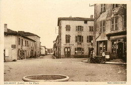 Belmont * La Place Du Village * Café MEYER * Moto Motocyclette Ancienne * Pompe à Essence * Quincaillerie BERERD - Belmont De La Loire