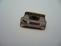 PIN'S PINS PIN PIN’s ピンバッジ  PEUGEOT ESSO - Peugeot