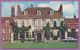 Salisbury - Mompesson House - Singer Gazelle Auto - Salisbury