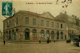 Roanne * Rue Et La Bourse Du Travail * Cpa Toilée Colorisée - Roanne