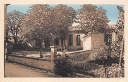 TARN ET GARONNE  82  MONCLAR DE QUERCY   ECOLE DES FILLES - Montclar De Quercy