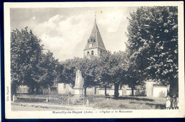 Cpa Du 10  Marcilly Le Hayer L' église Et Le Monument  SPT21-56 - Marcilly