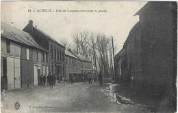 80    Acheux En Amienois  -  - Rue De Louvencourt  Vers La Place - Acheux En Amienois