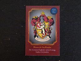 CARTE AUCHAN HARRY POTTER 1/90 BLASON DE GRYFFONDOR - Harry Potter