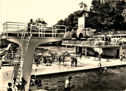 Oullins * La Nouvelle Piscine * Baigneurs Enfants Plongeoir - Oullins