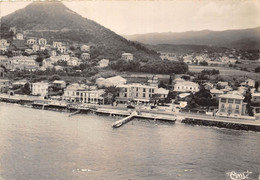 06-LA-NAPOULE- SUR LA PLAGE LES HÔTELS ET LE MONT-ST-PEYRE - Sonstige & Ohne Zuordnung