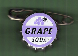 DISNEY *** GRAPE SODA *** 5037 (23-2) - Disney