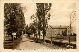 Grazac * Avenue De La Gare Et Groupe Scolaire * école - Sonstige & Ohne Zuordnung