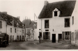 44 HERBIGNAC  - 9 - Place Du Marché - Herbignac